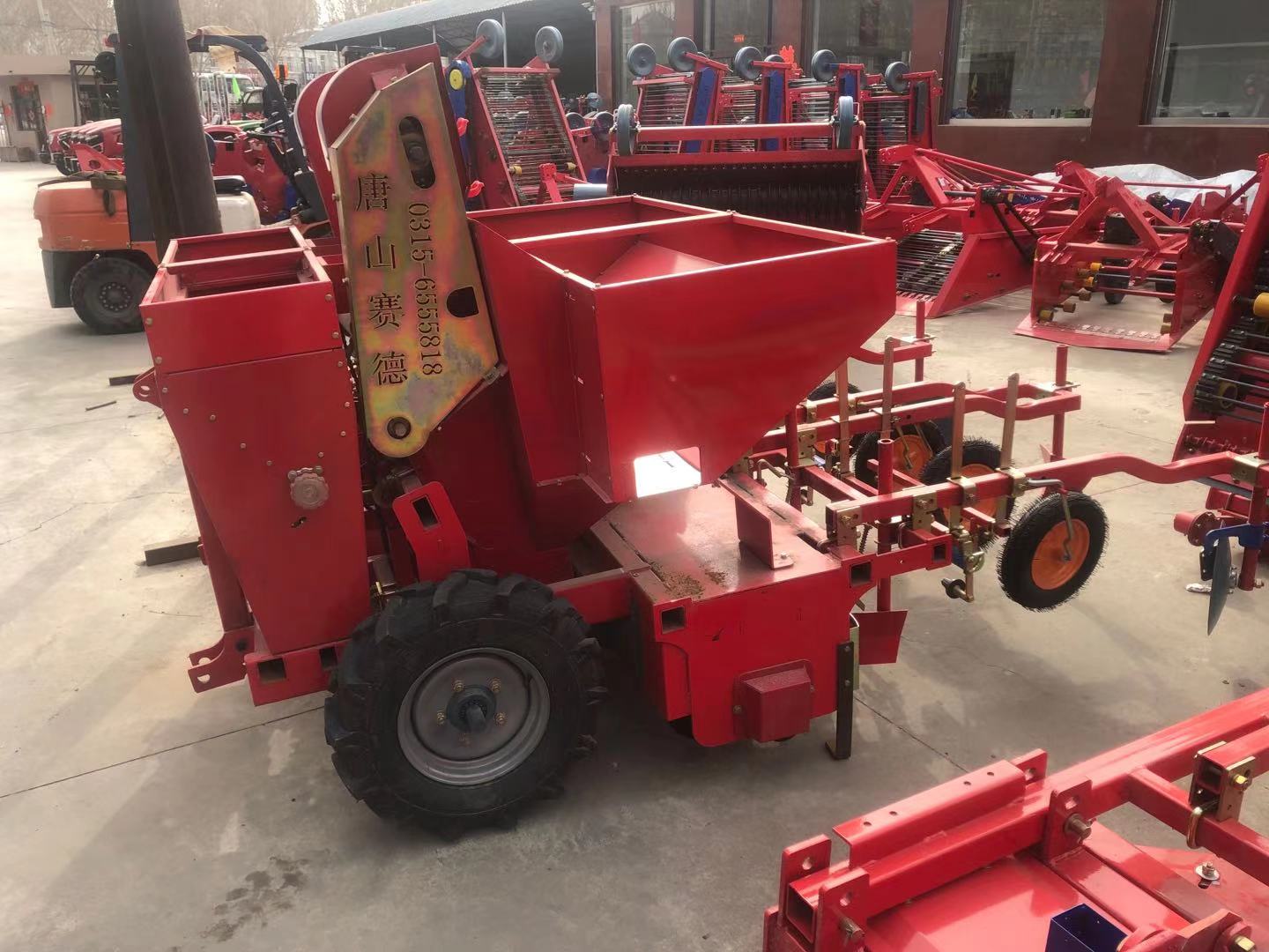 2CM-2型双垄单行马铃薯播种机/马铃薯种植机- 玉田县赛德机械厂